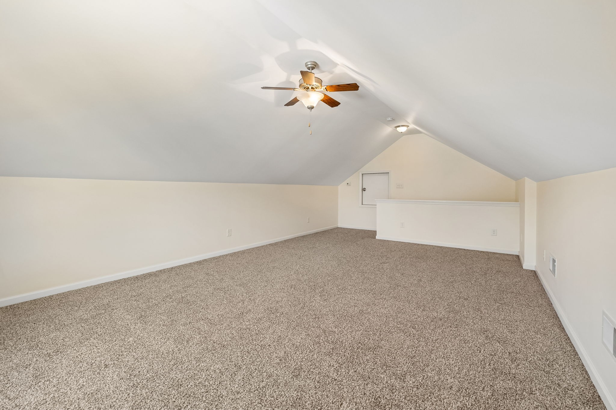 133 Beacon St Property Photo 33