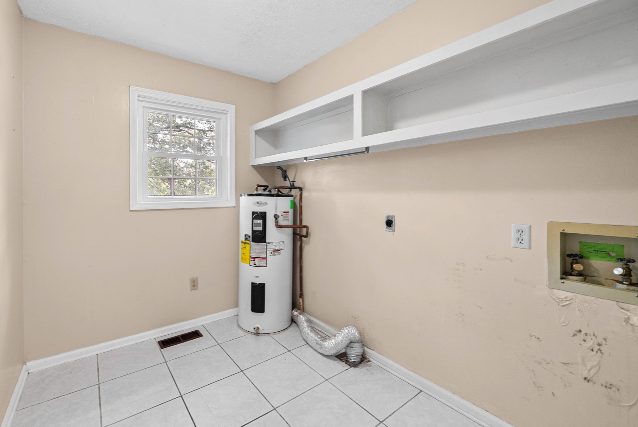405 Hunter Pl Property Photo 16