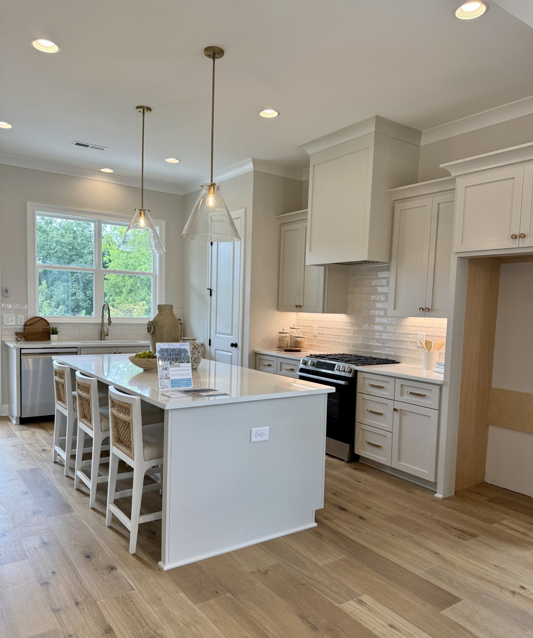 4015 Forestside Dr Property Photo 14