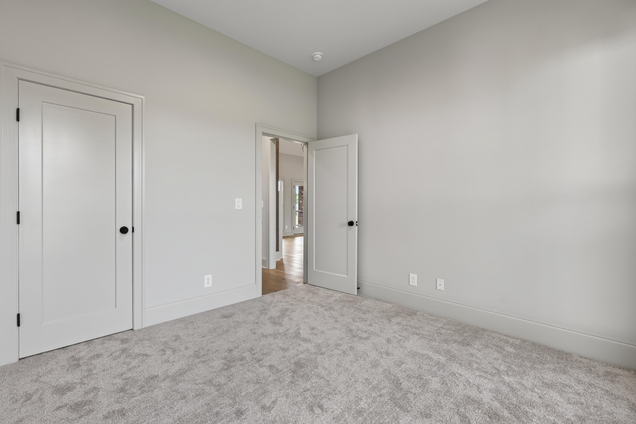802 Brookdale Ct #135 Property Photo 30