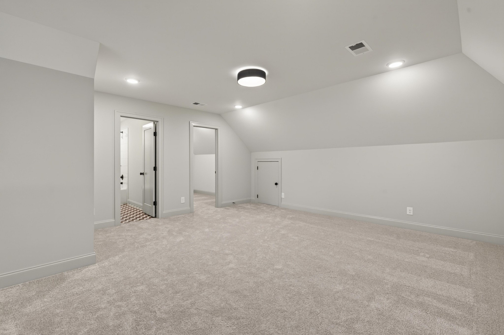 802 Brookdale Ct #135 Property Photo 46