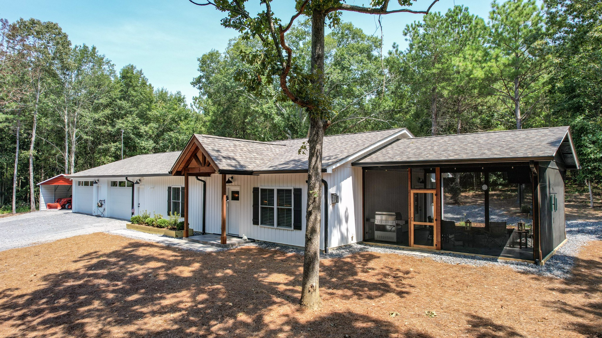 300 Mcclure Rd Property Photo 1