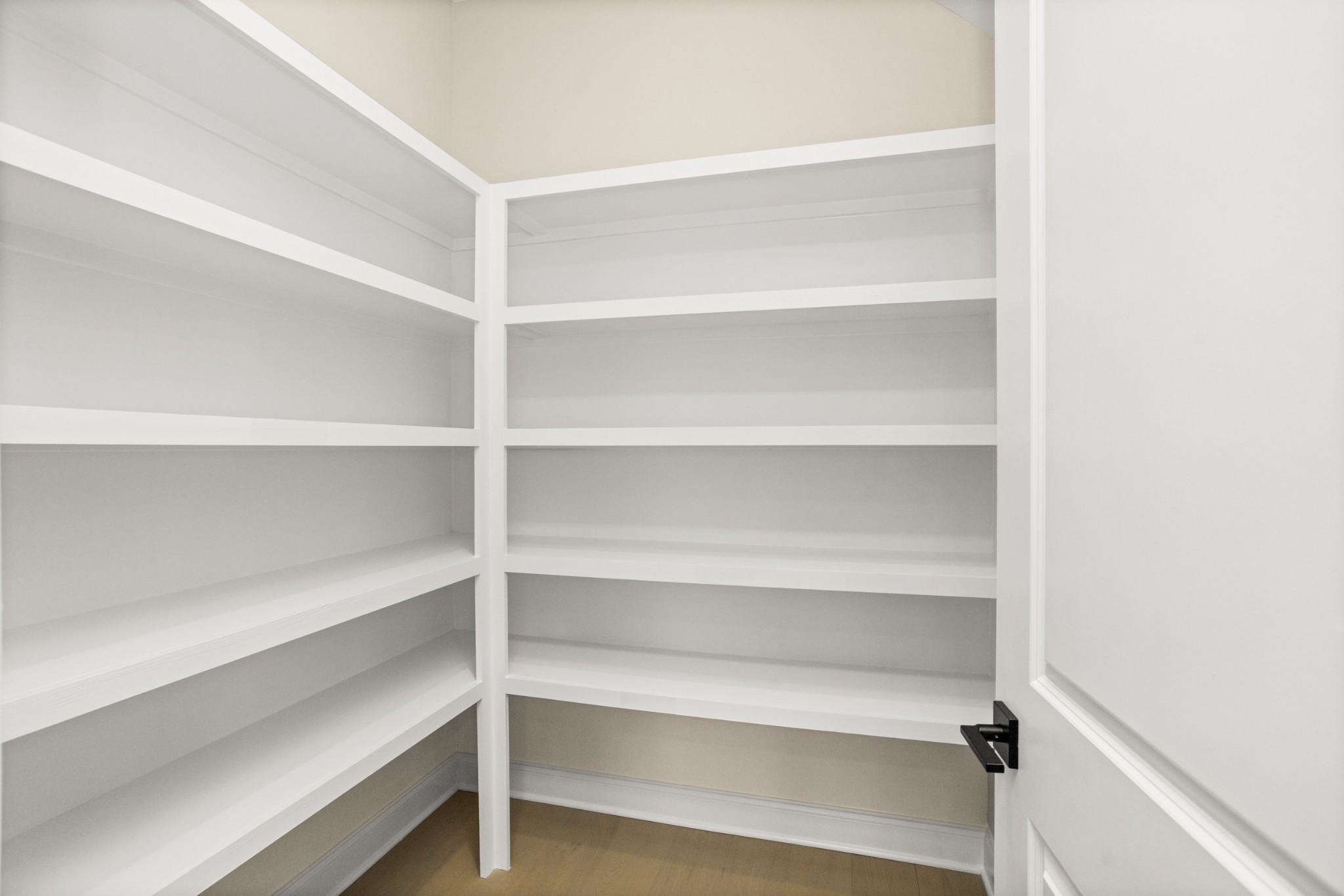 5965 Hunt Valley Drive Property Photo 16