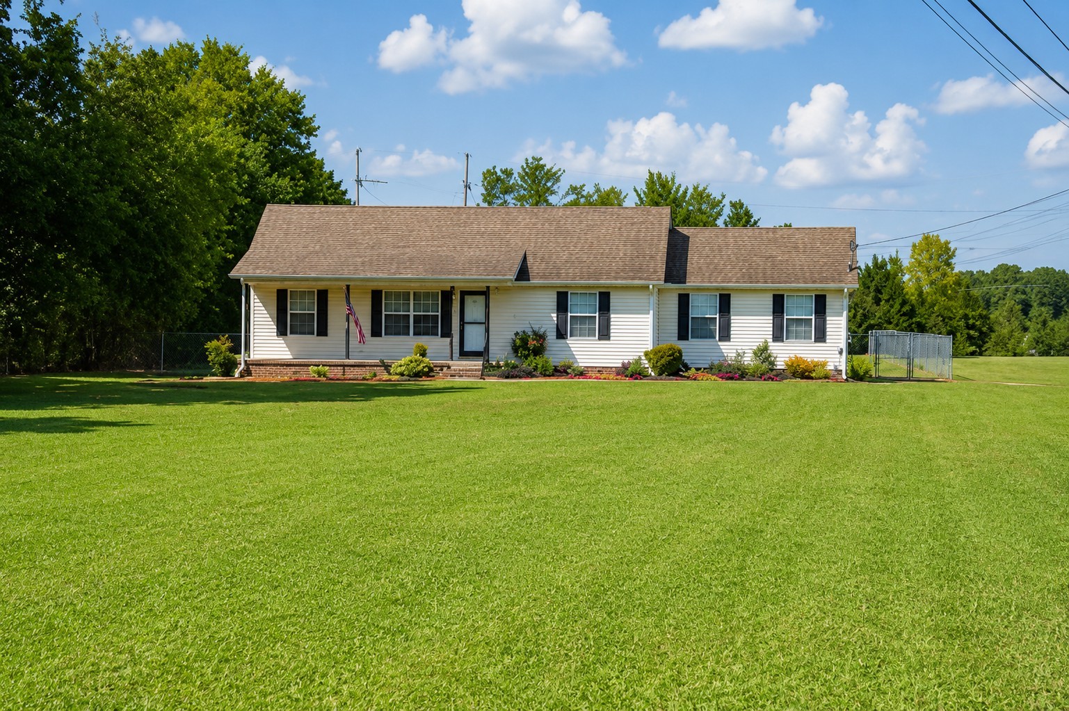 688 Walnut Grove Rd