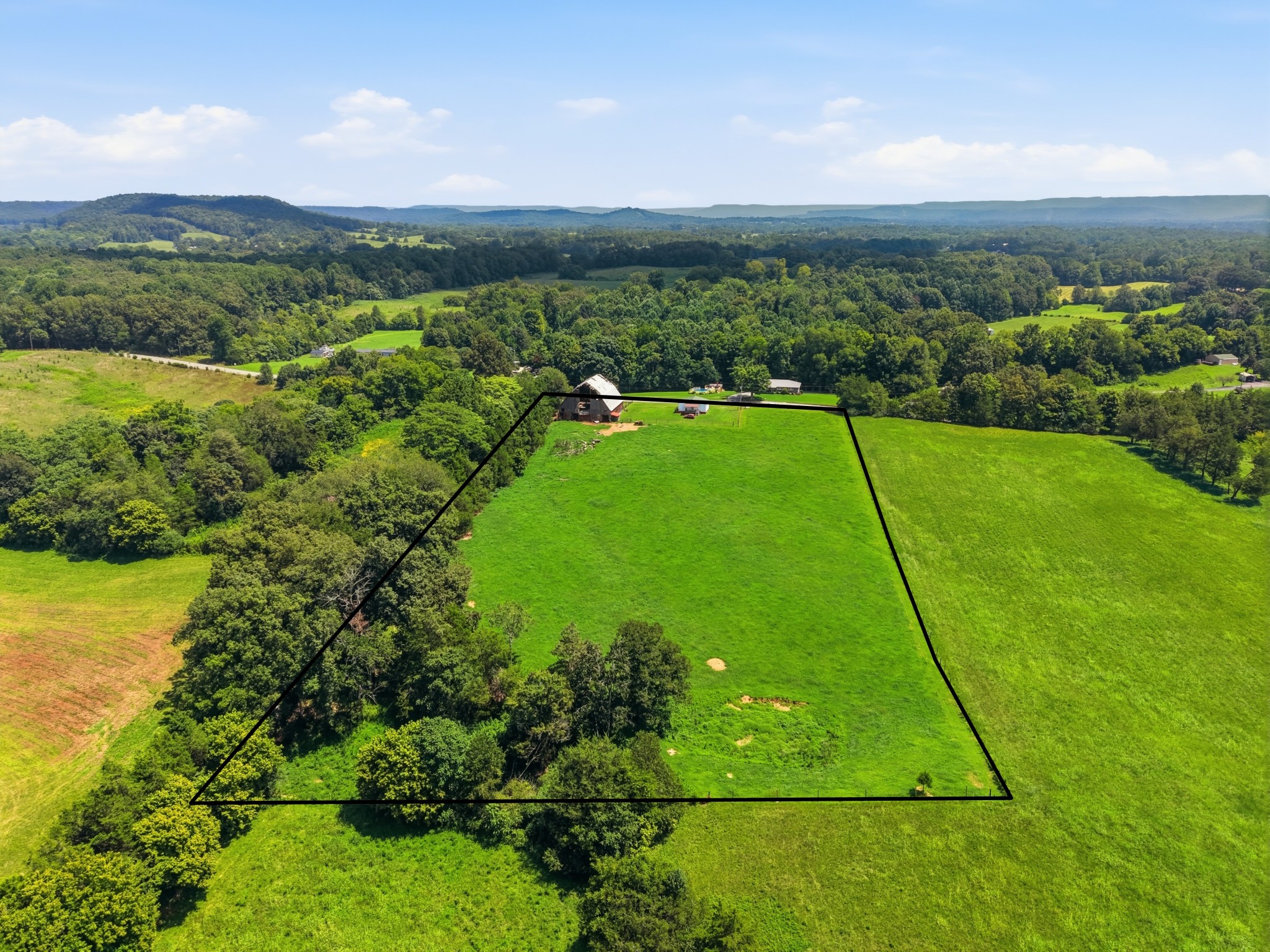 17904 Old Kentucky Rd Property Photo 5