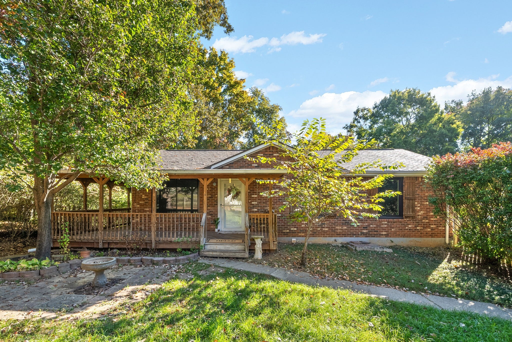527 Ginkgo Dr Property Photo 1