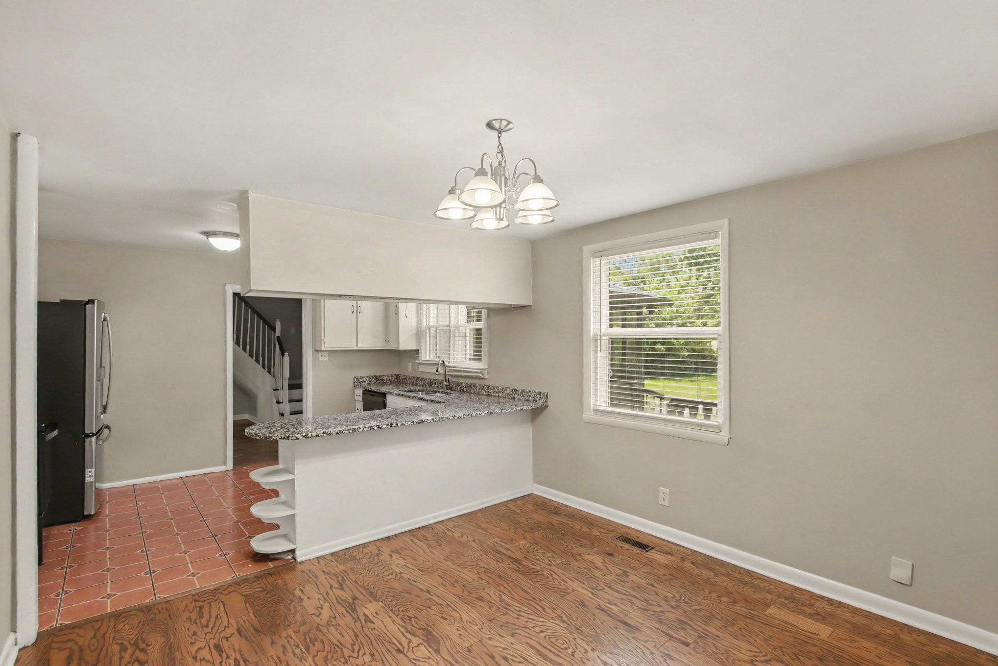 4911 Pearson Pl Property Photo 3