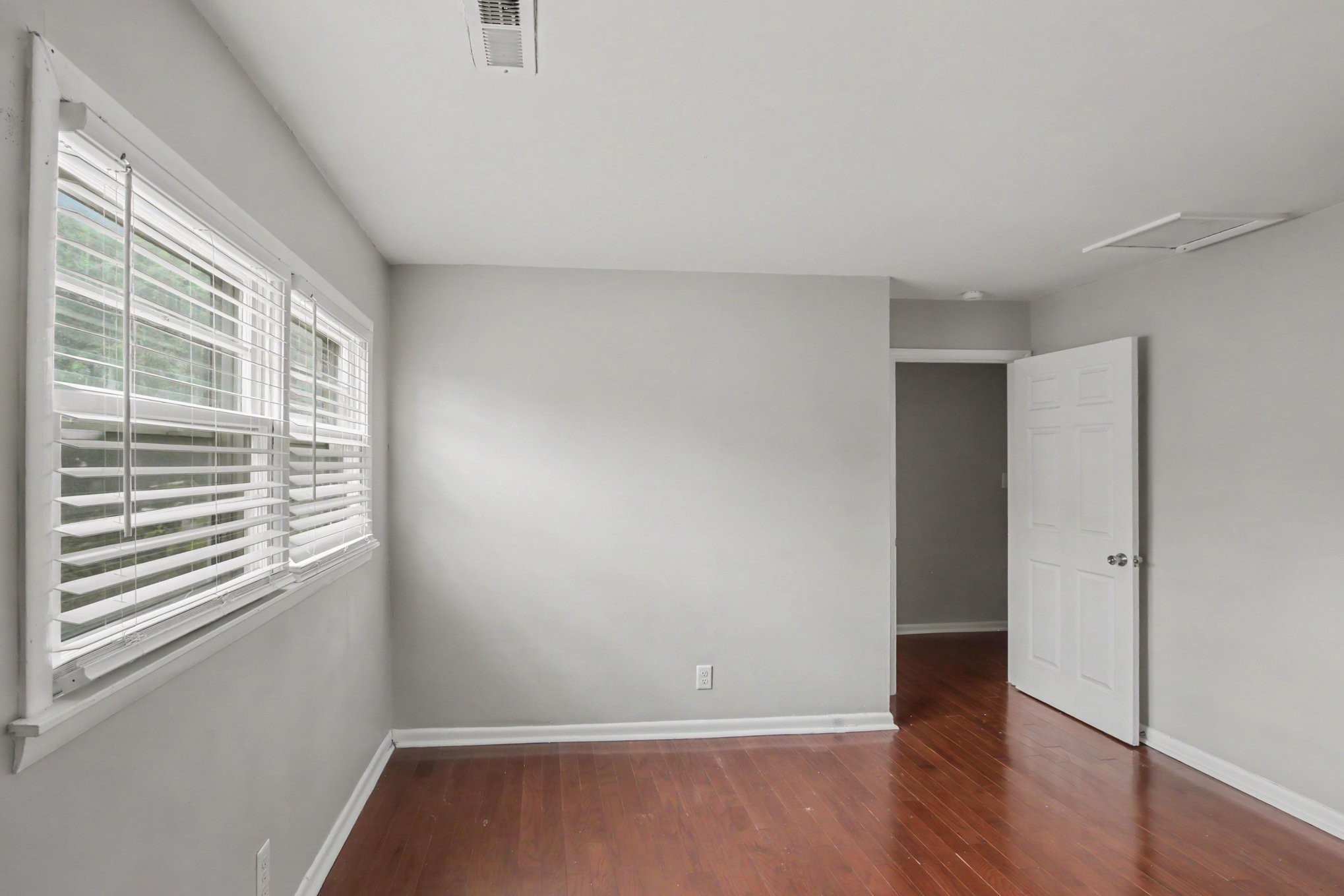 4911 Pearson Pl Property Photo 9