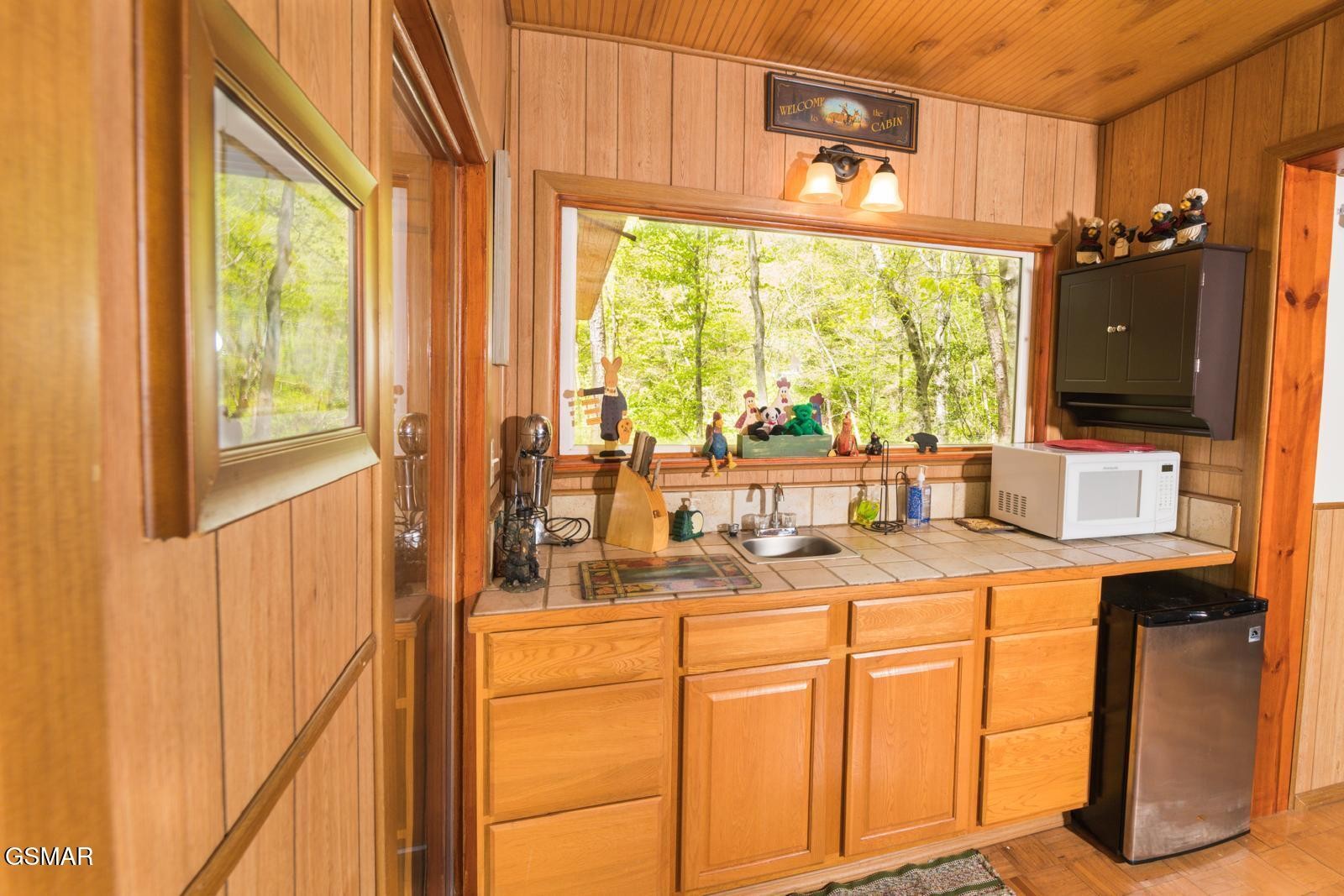 1009 Ravens Ford Way Property Photo 7