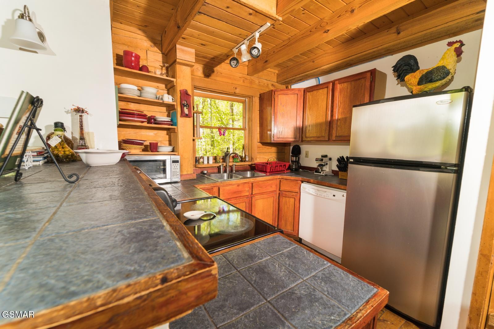 1009 Ravens Ford Way Property Photo 16