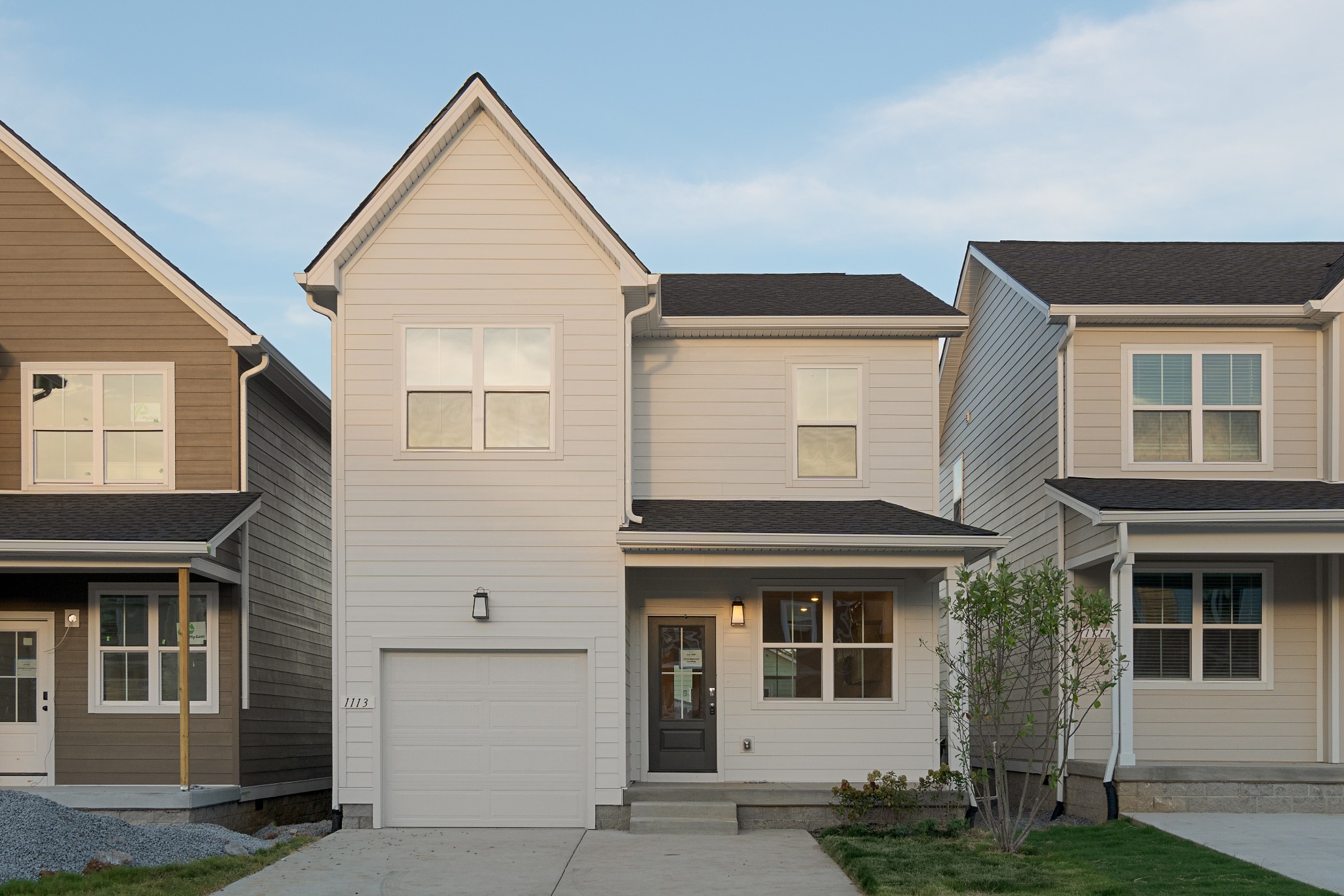 1113 Marlowe Landing Property Photo 1
