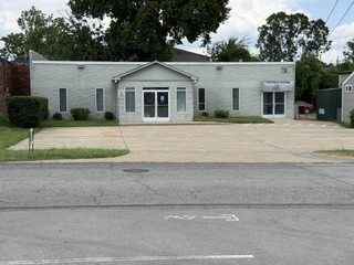 121 Harris St Property Photo 1