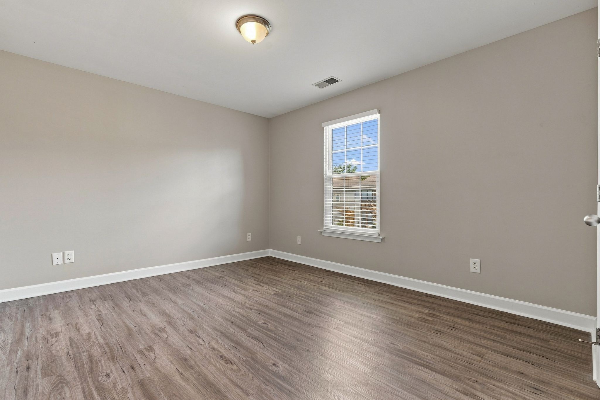5103 Citation Ct Property Photo 27