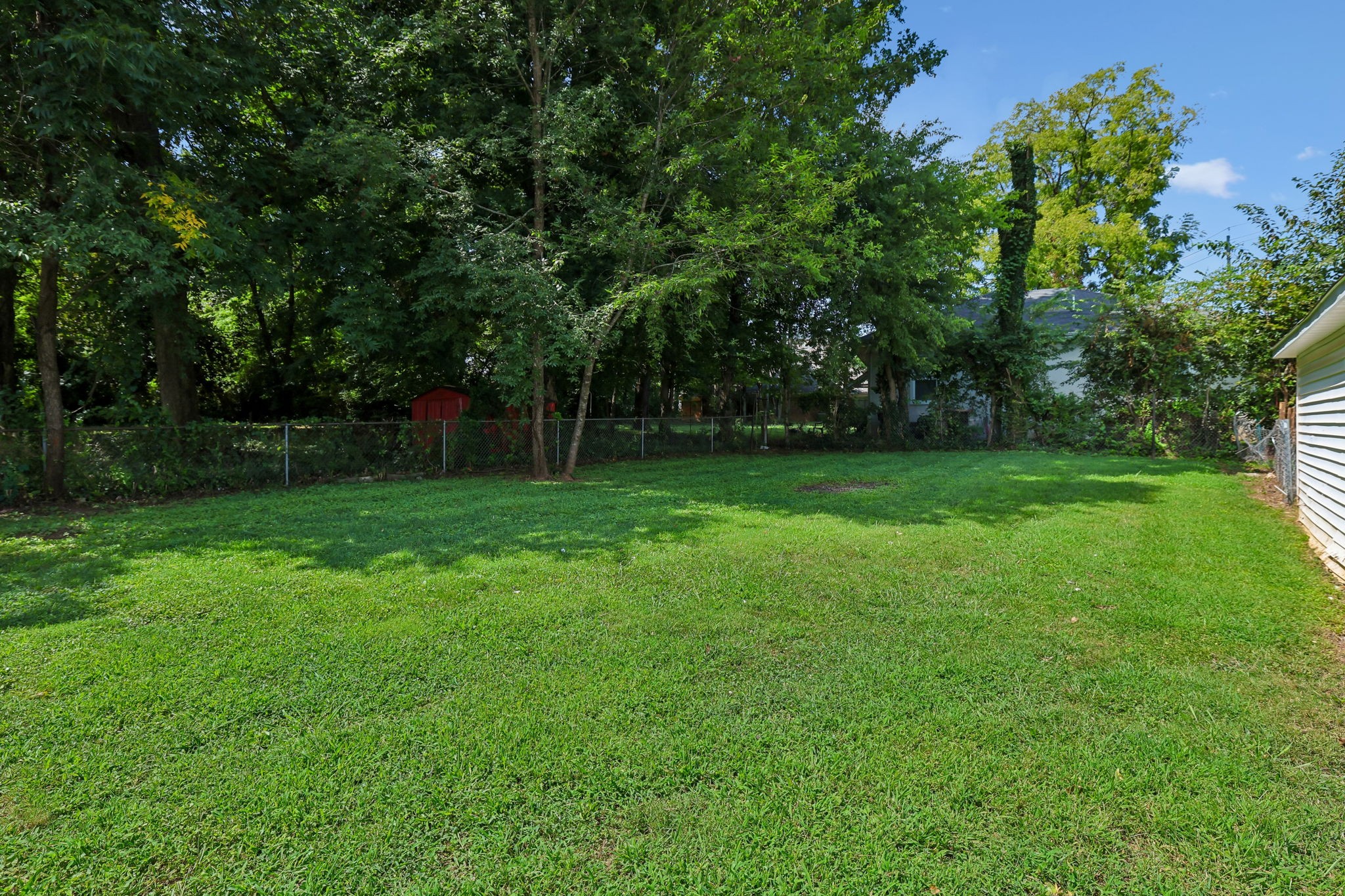 549 Crossway Ave Property Photo 38
