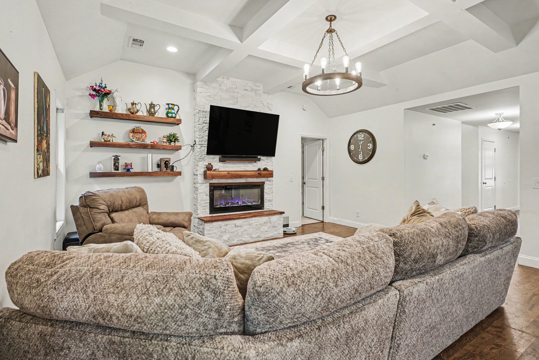 2016 Copper Kettle Cir Property Photo 4