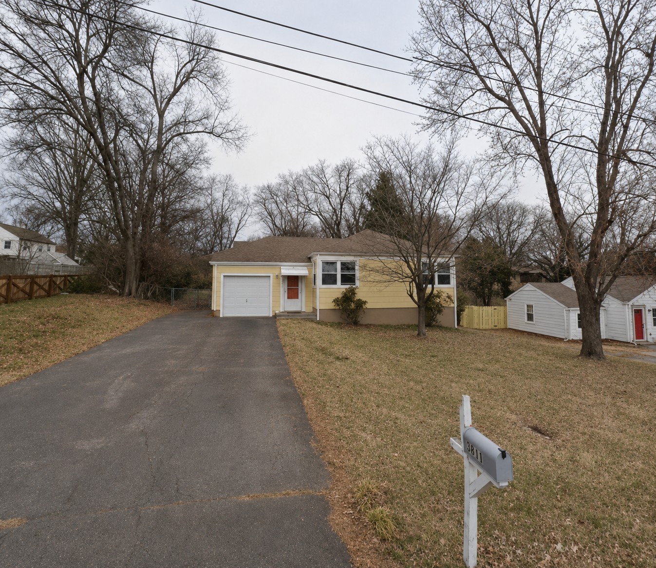 3811 Inglewood Cir, S Property Photo 1