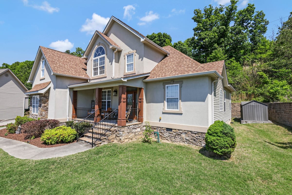 7321 Majestic Hill Dr Property Photo 1
