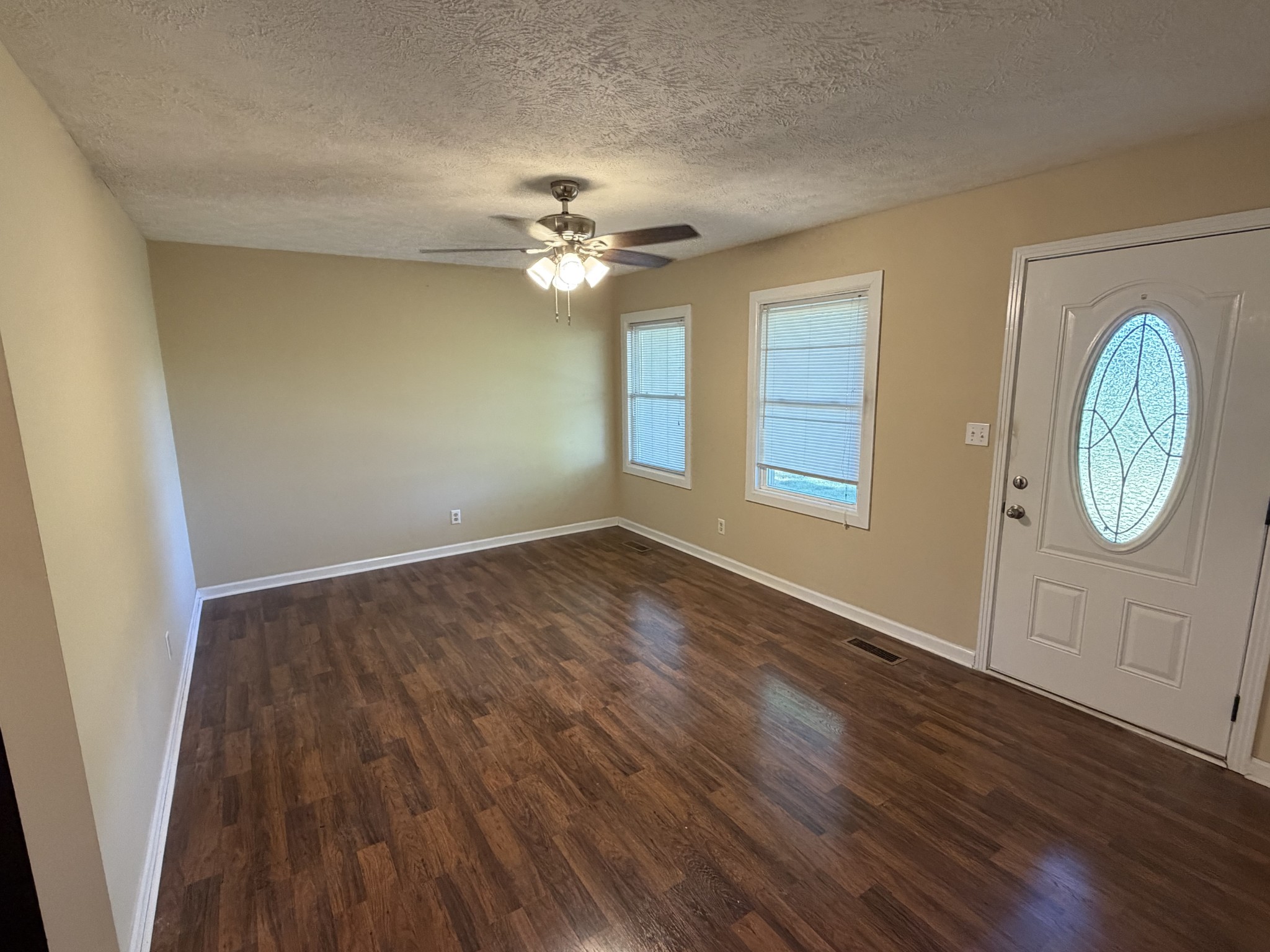 2128 Lambert Dr Property Photo 6