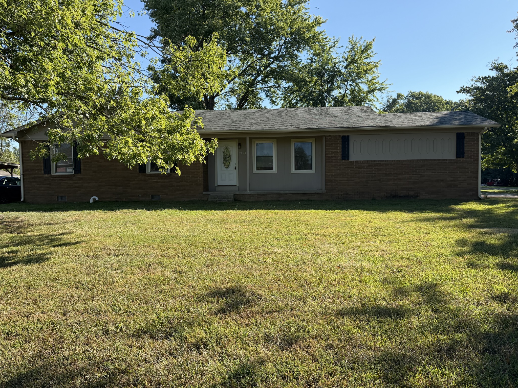 2128 Lambert Dr Property Photo 13
