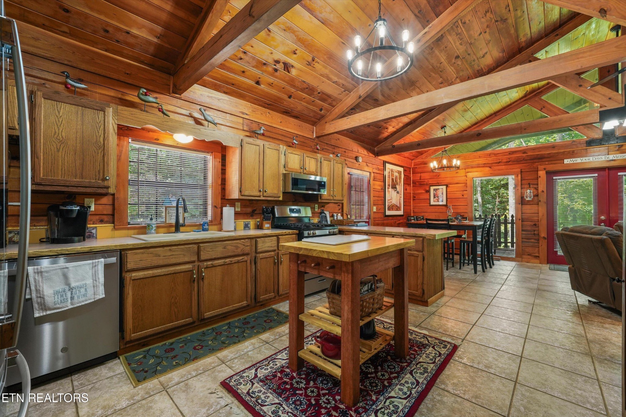 4023 Ole Smoky Way Property Photo 5