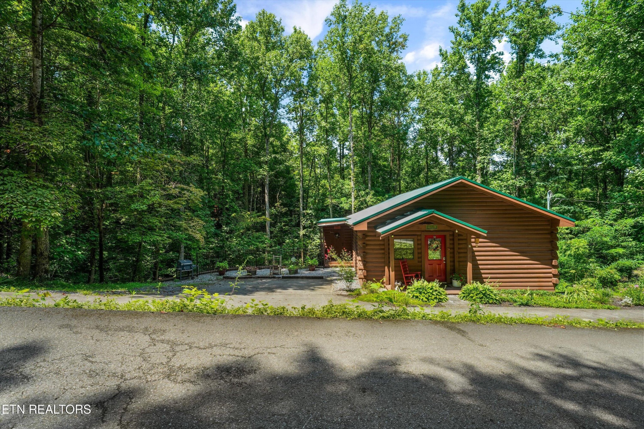4023 Ole Smoky Way Property Photo 27