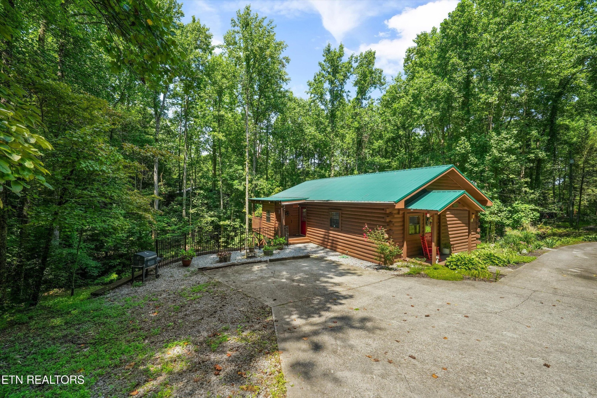 4023 Ole Smoky Way Property Photo 33