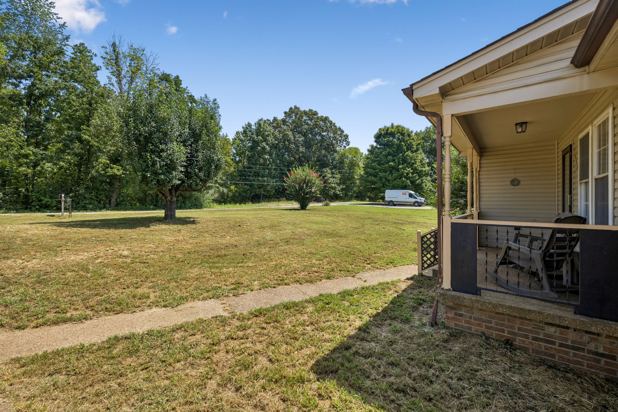7008 Meadow Dr Property Photo 4