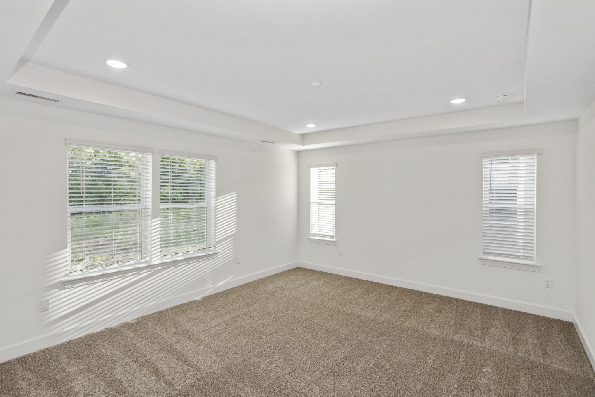 131 West Cassa Way Property Photo 28