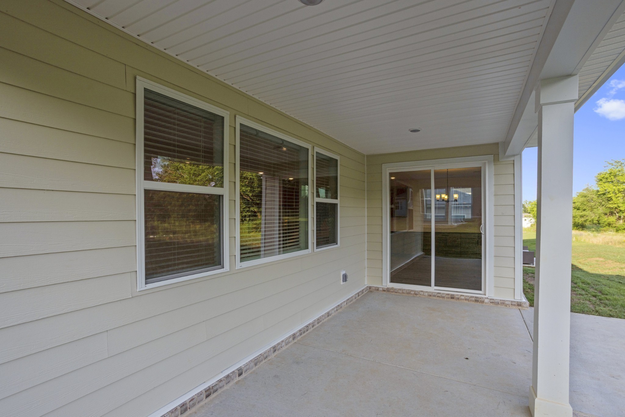 131 West Cassa Way Property Photo 40