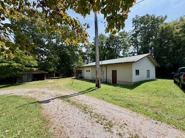 5615 Bartlett Rd Property Photo 9