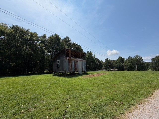 5615 Bartlett Rd Property Photo 13
