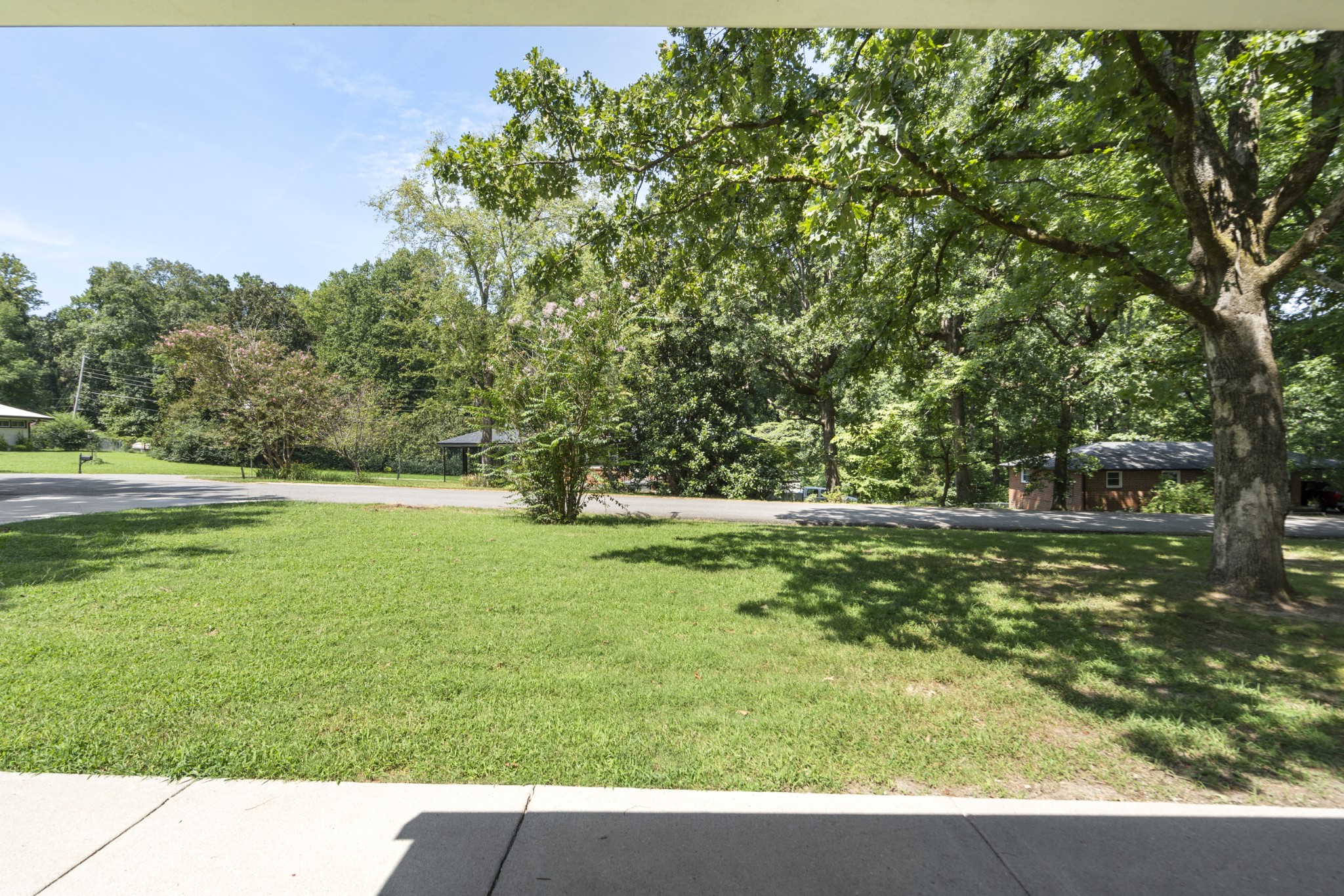306 Cedarview Dr Property Photo 6
