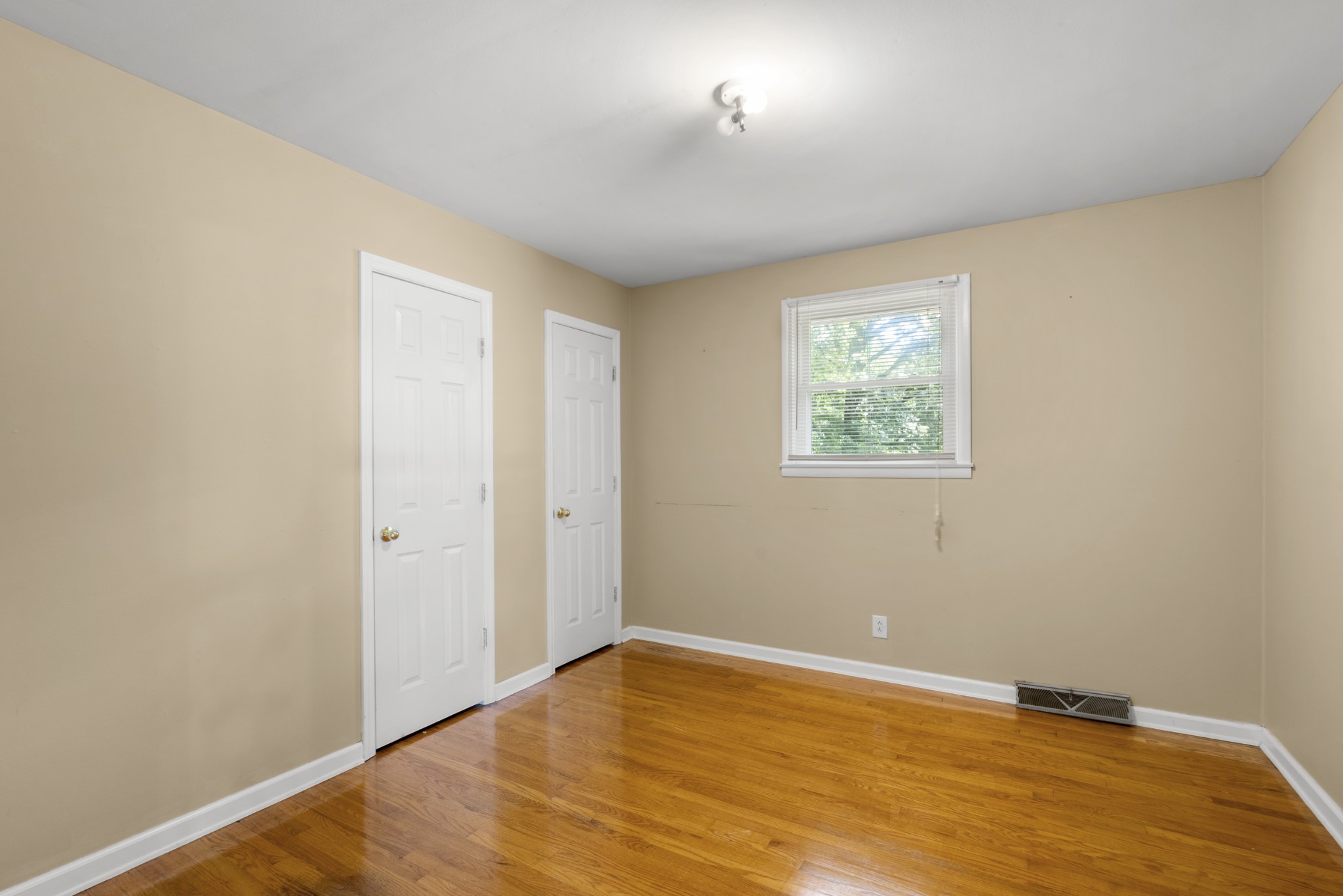 306 Cedarview Dr Property Photo 25
