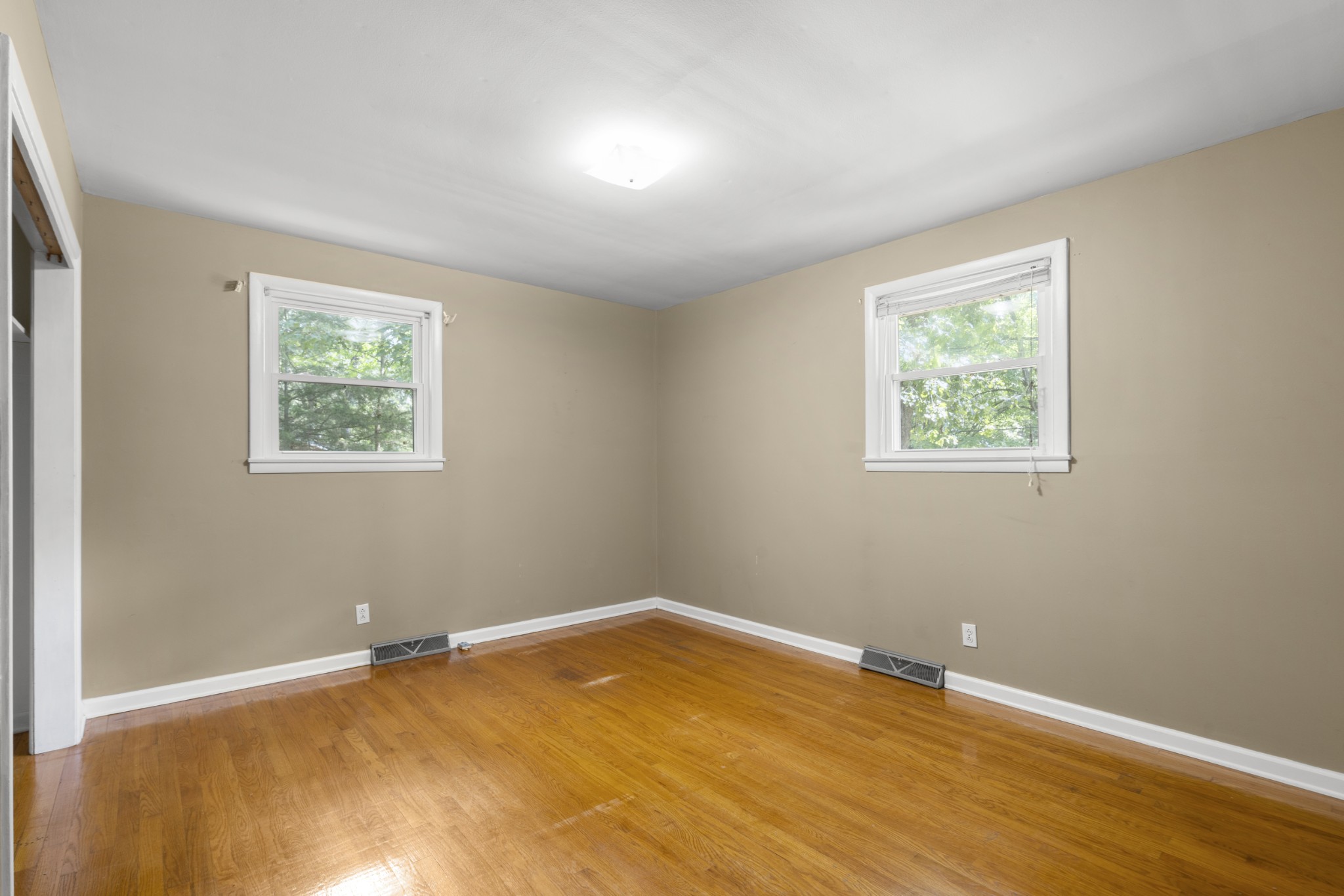 306 Cedarview Dr Property Photo 26