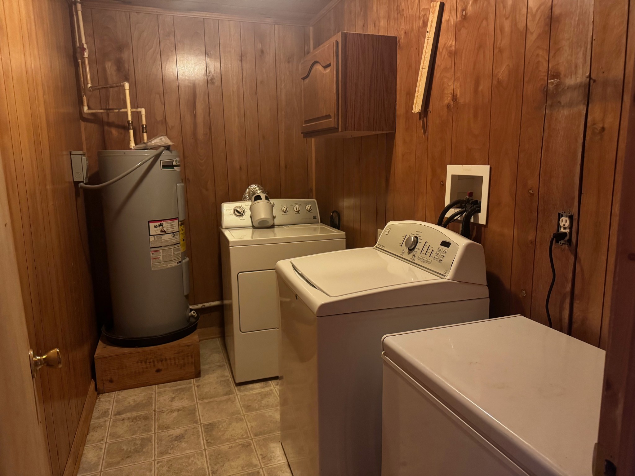 164 Smith Ln Property Photo 3