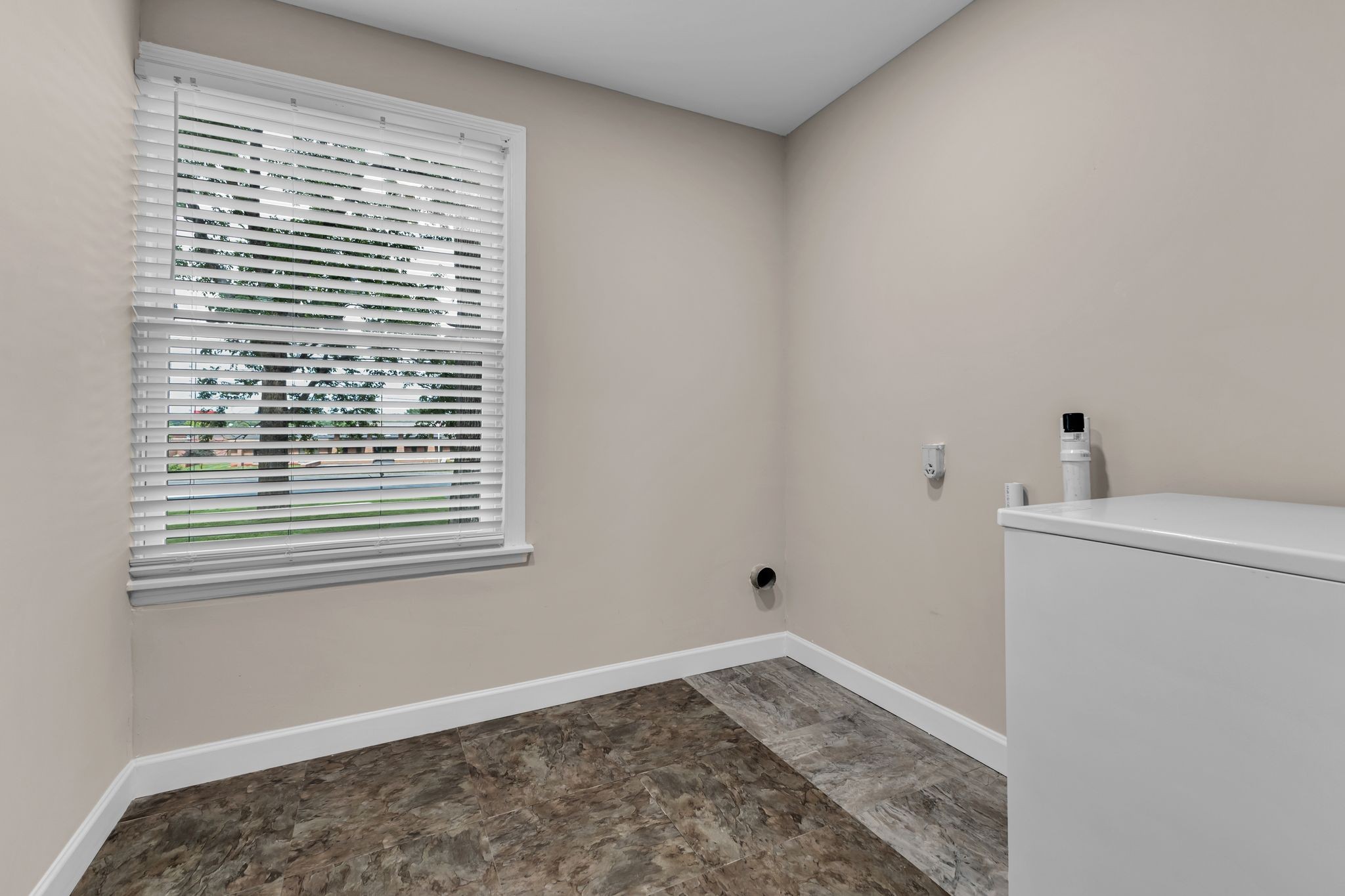 123 White Bridge Pike Property Photo 17