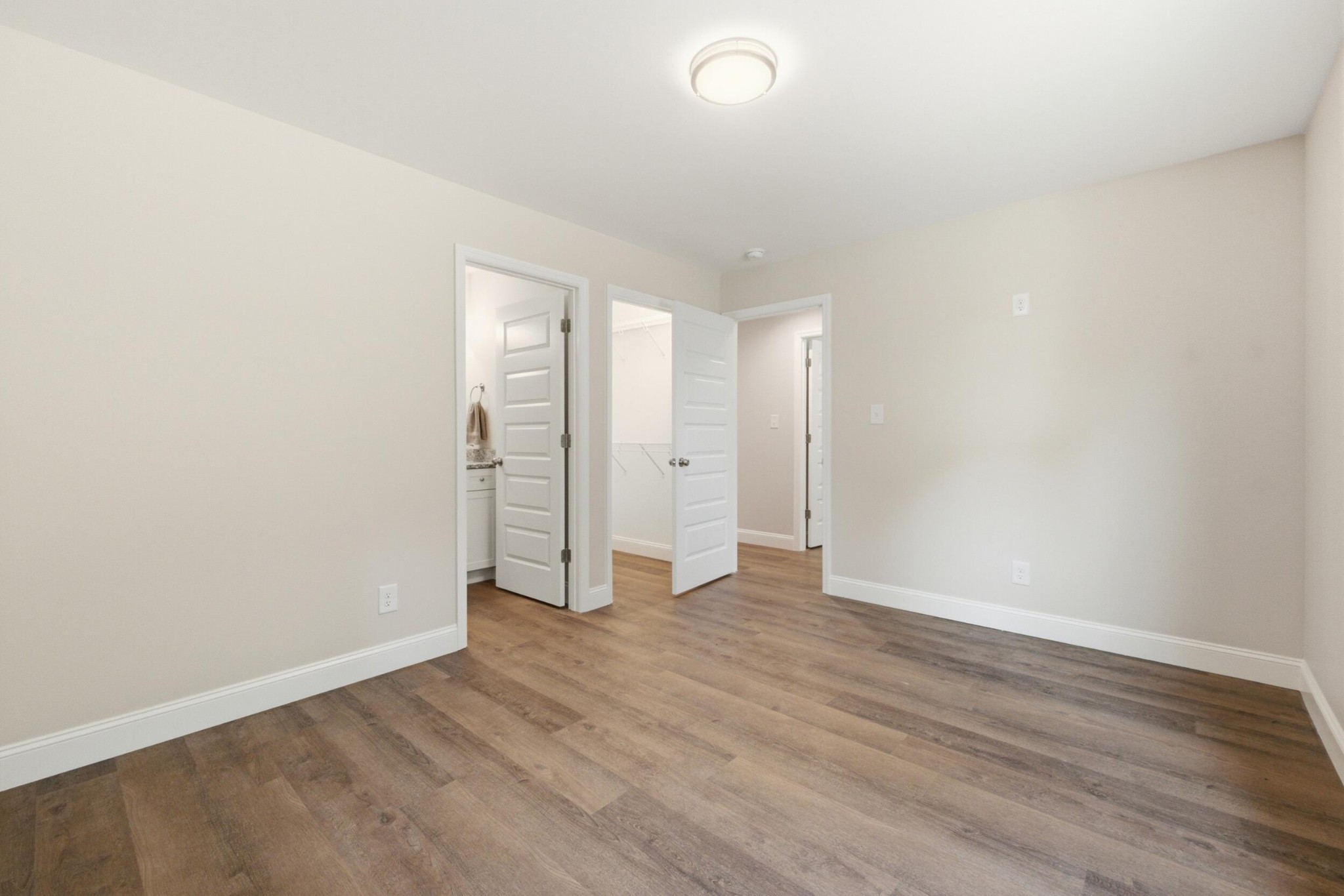 1571 Strawberry Lane, Ne Property Photo 16