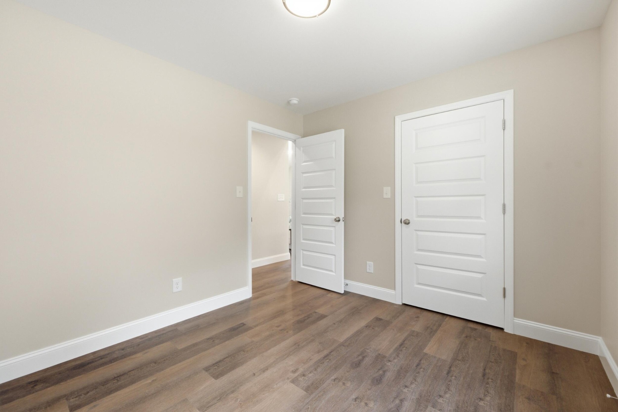 1571 Strawberry Lane, Ne Property Photo 18