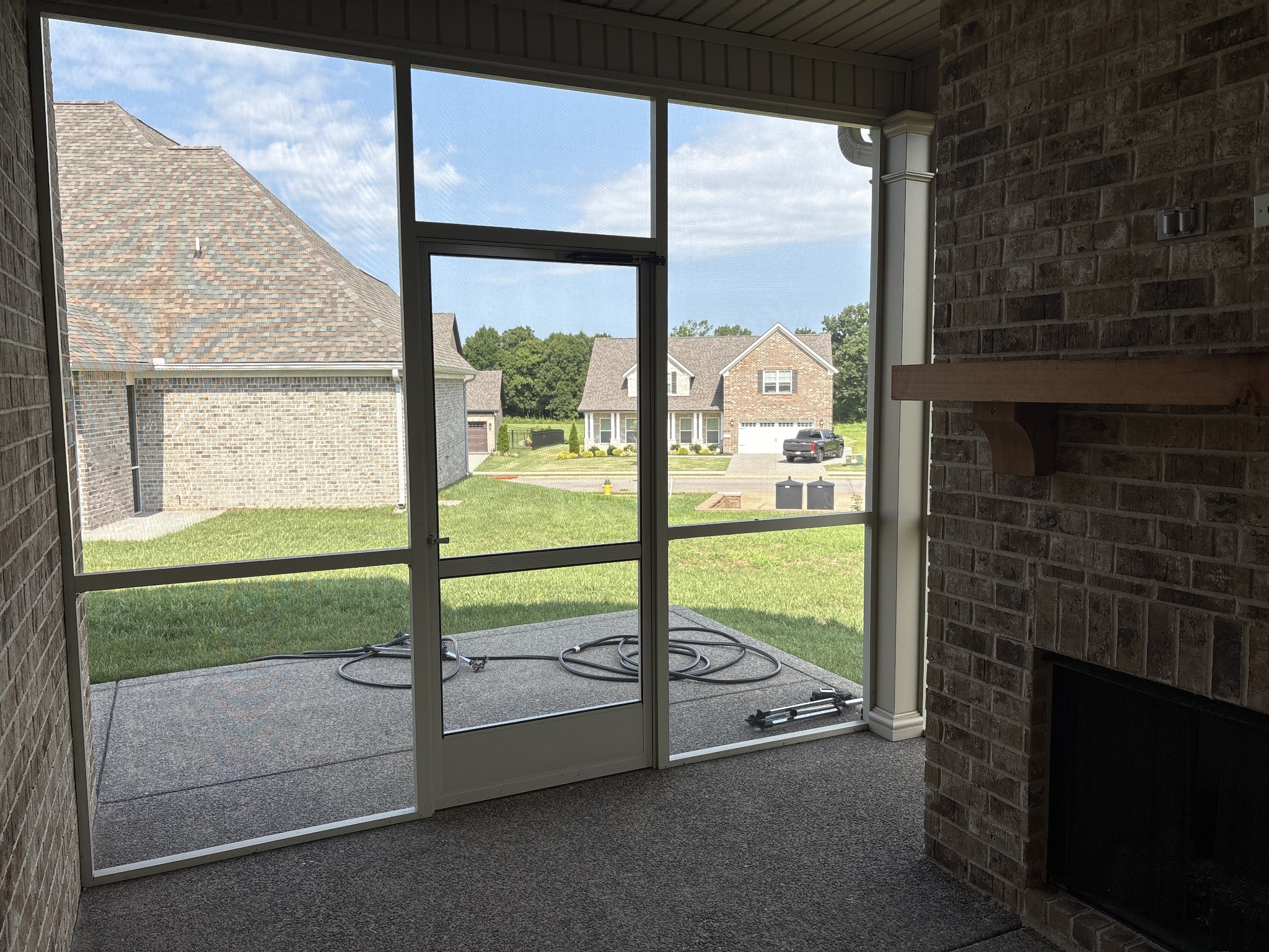 927 Licinius Ln Property Photo 8