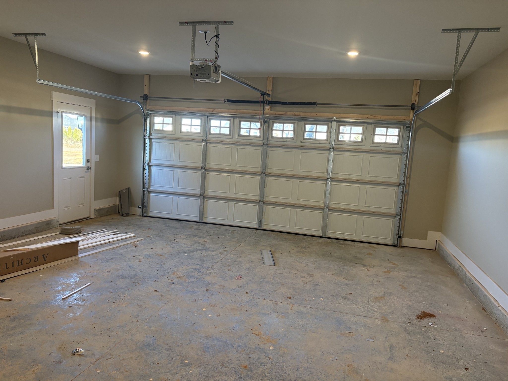 927 Licinius Ln Property Photo 11