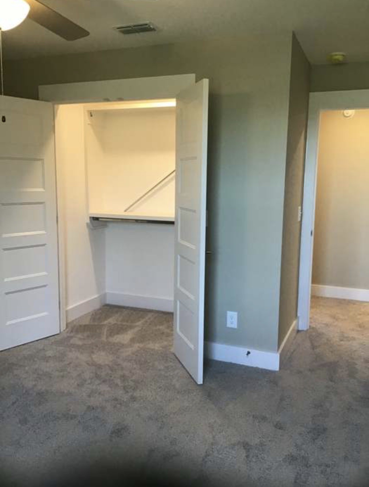 927 Licinius Ln Property Photo 34