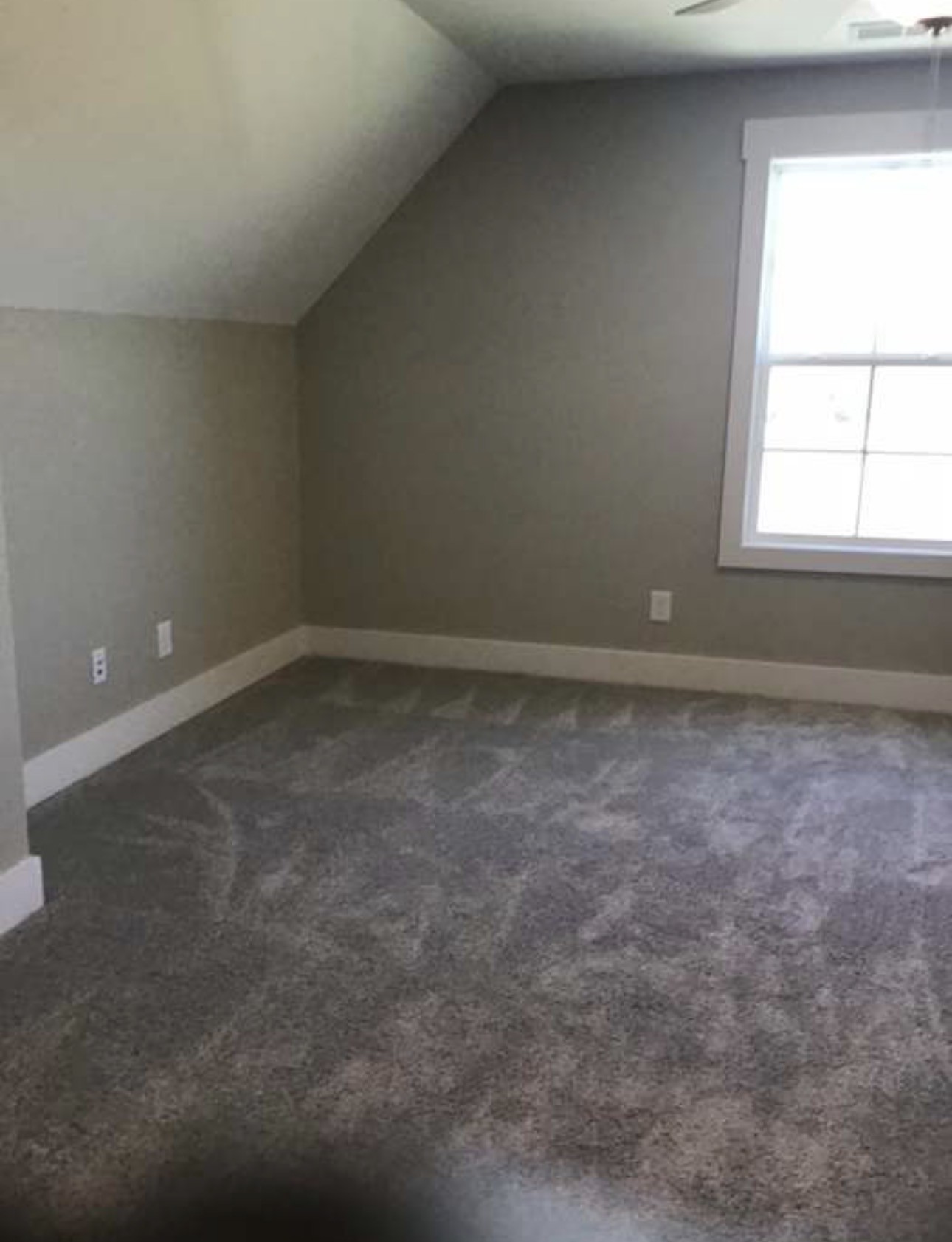 927 Licinius Ln Property Photo 35