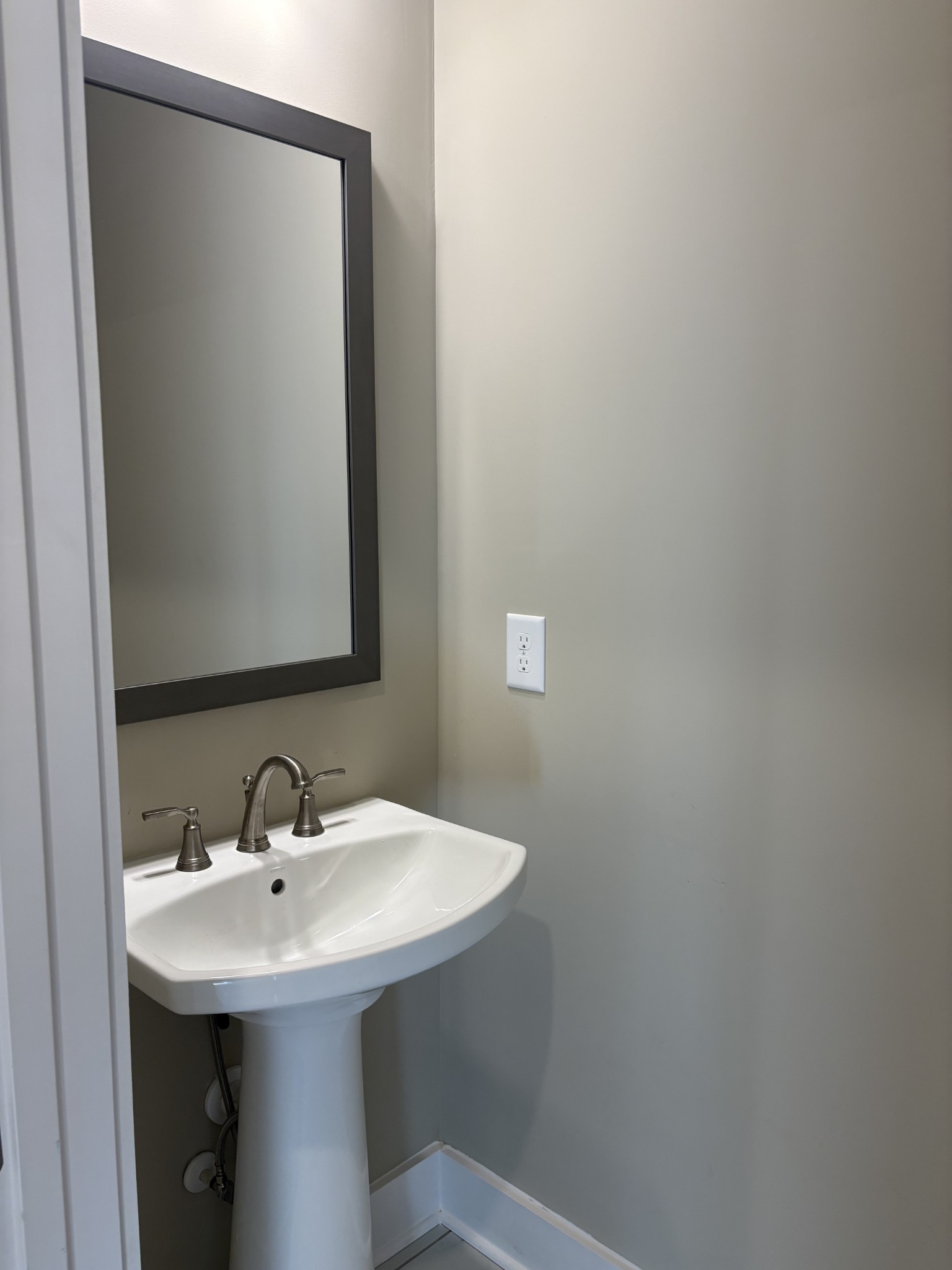 927 Licinius Ln Property Photo 62