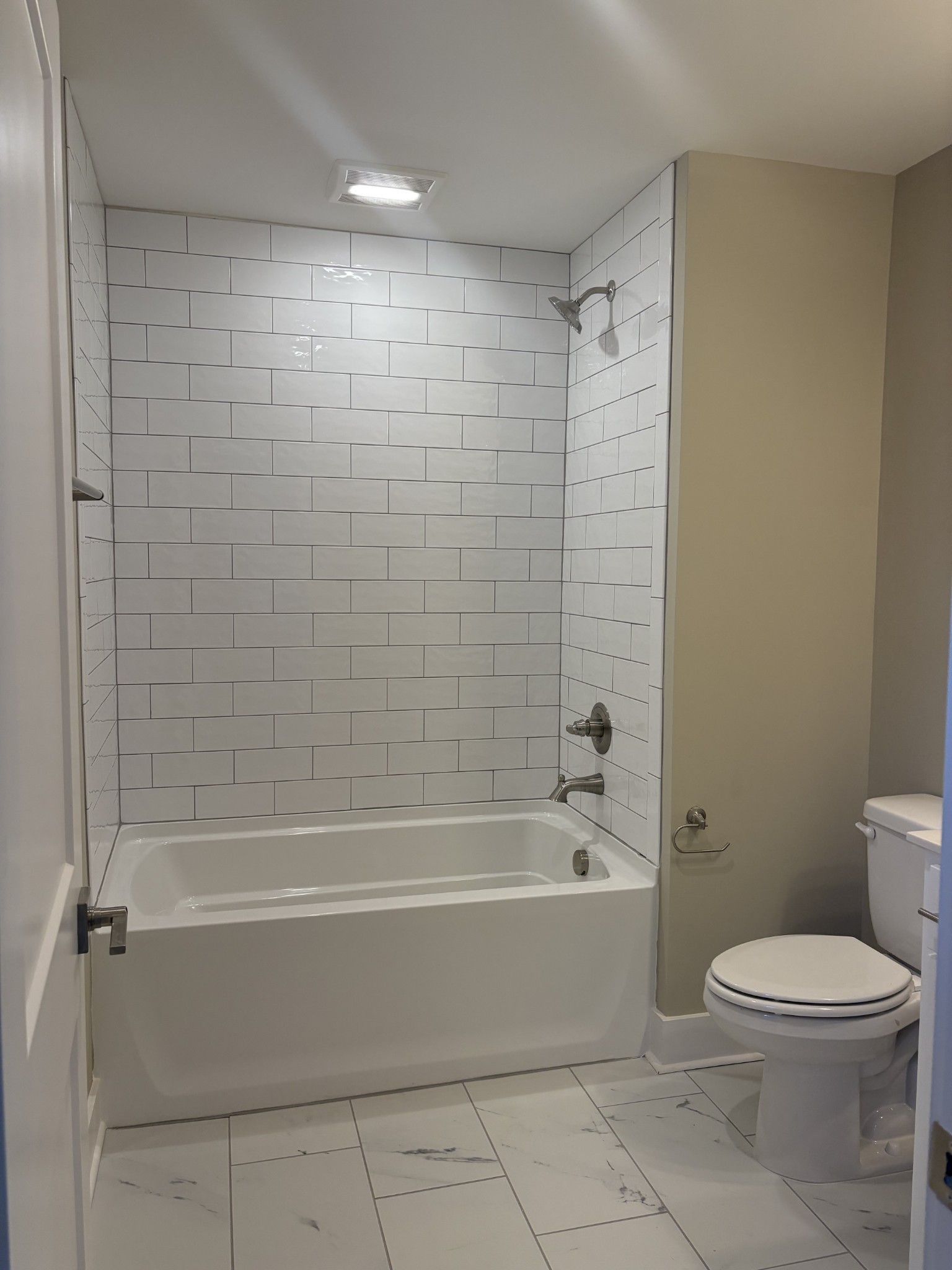 927 Licinius Ln Property Photo 68
