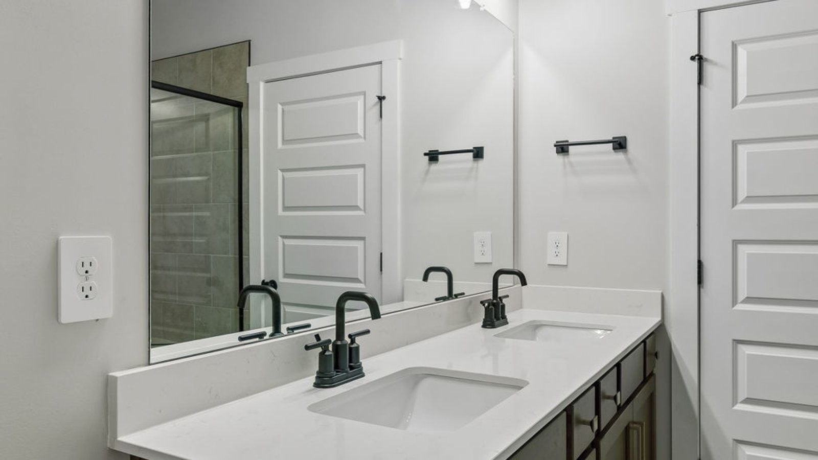 4028 Red Hawk Road Property Photo 29