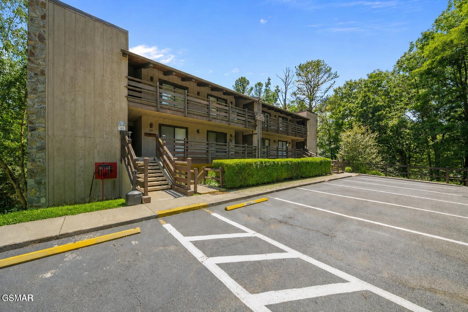 1081 Cove Road Property Photo 1