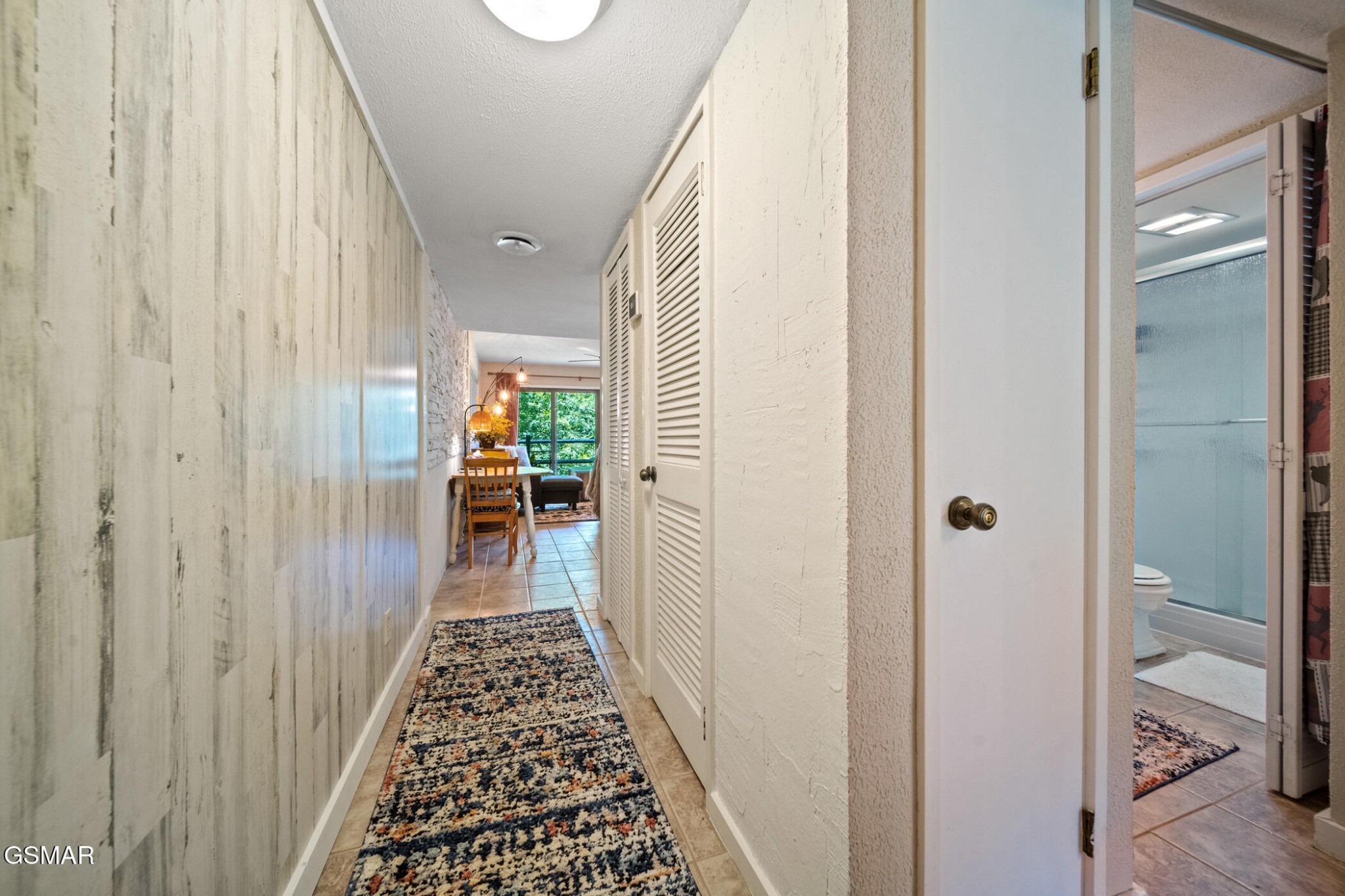 1081 Cove Road Property Photo 8