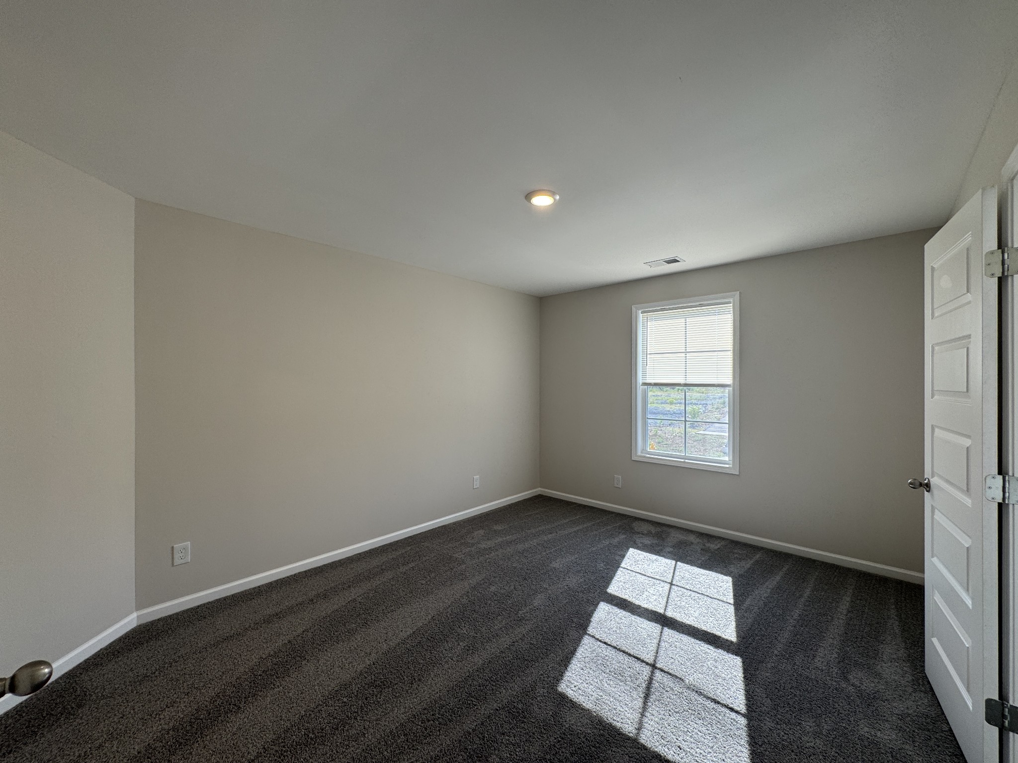 207 Mountaindale Dr Property Photo 14