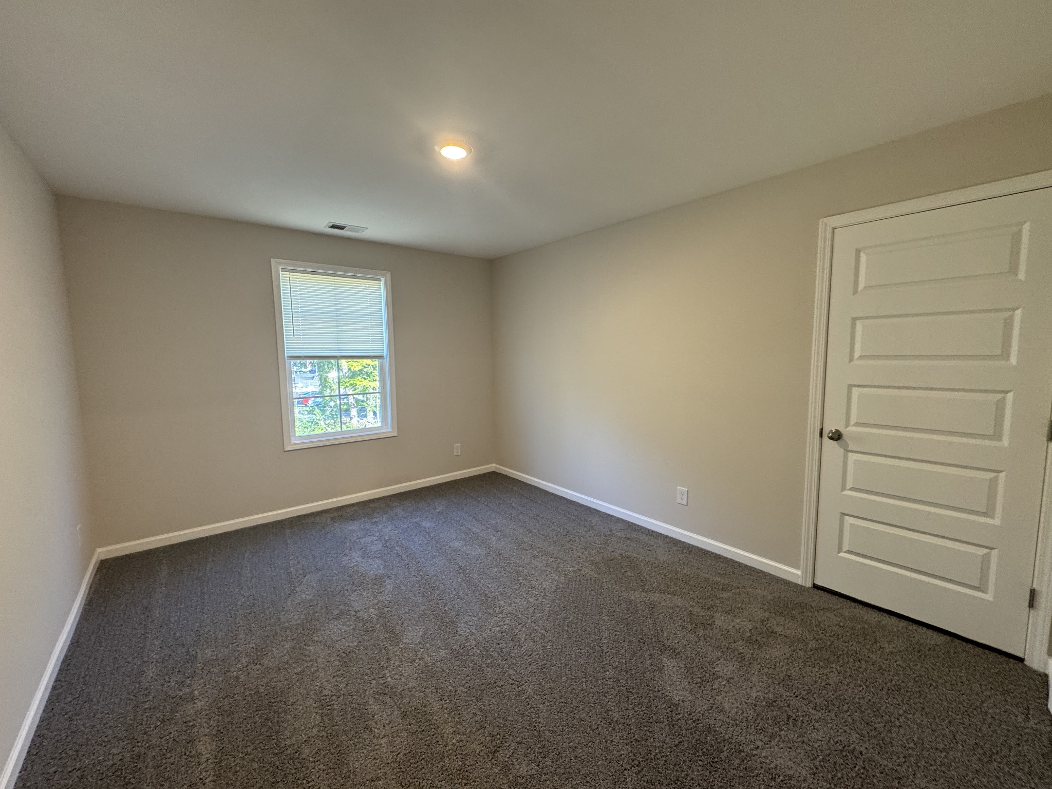 207 Mountaindale Dr Property Photo 17