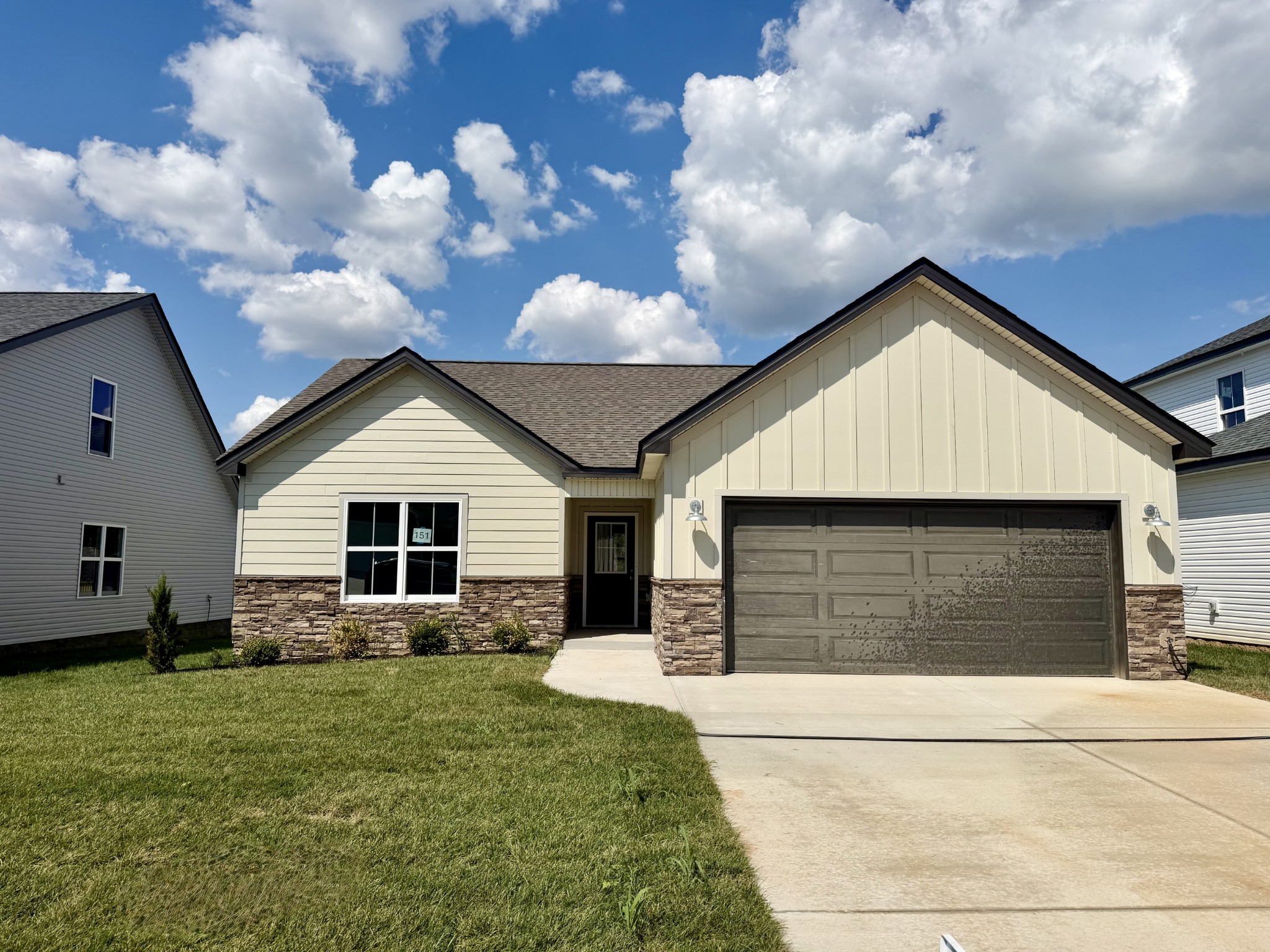 151 Persinger Place Property Photo 1